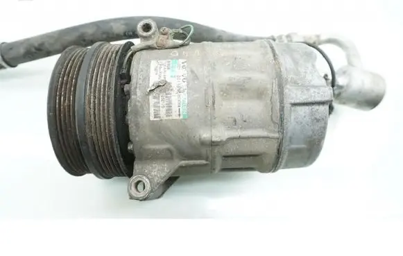 Volvo V40 Cross country Air conditioning (A/C) compressor (pump) 31292175
