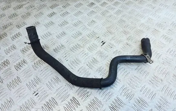 Volvo V40 Engine coolant pipe/hose 31474864