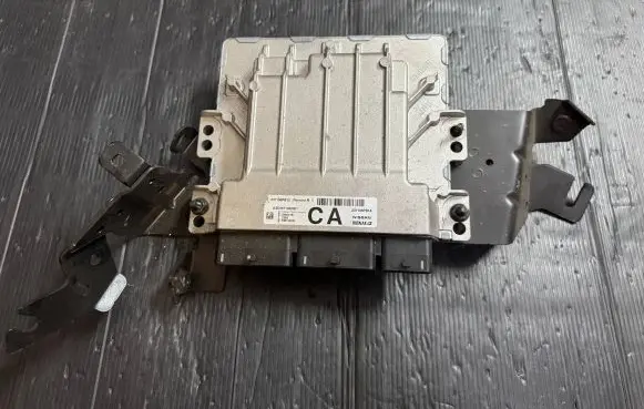 Nissan Juke II F16 Engine control unit/module 237106PB10 237106PB1A A3C0671330001
