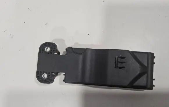 Jaguar F-Pace Fuse box cover Gx7314a067ea P00132441A