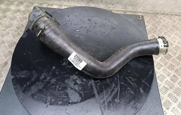 Opel Insignia A Intake resonator 