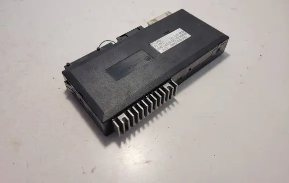 BMW 5 E39 Engine control unit/module 61358373808 60837710 8373808