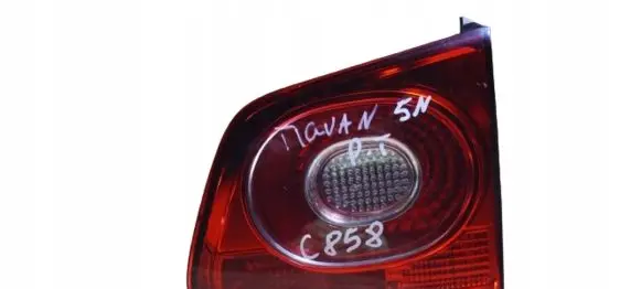 Volkswagen Tiguan Tailgate rear/tail lights 5N0945108C