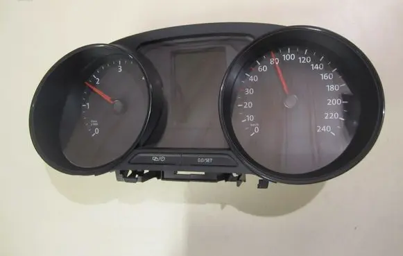Volkswagen Polo V 6R Speedometer (instrument cluster) 6C0920731H