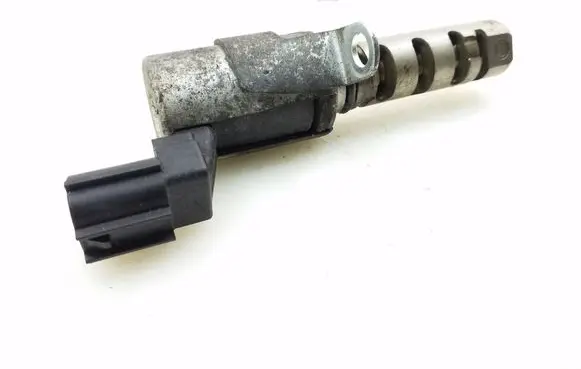 Toyota Yaris Oil pressure sensor 153300J010