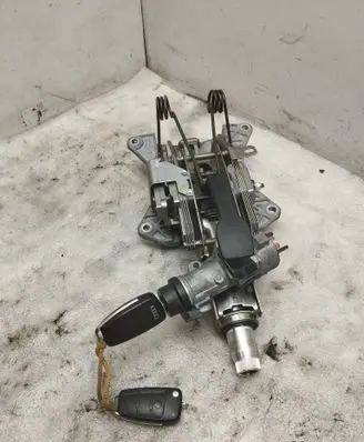 Audi A4 S4 B7 8E 8H Steering wheel axle 8E0419502G E9604