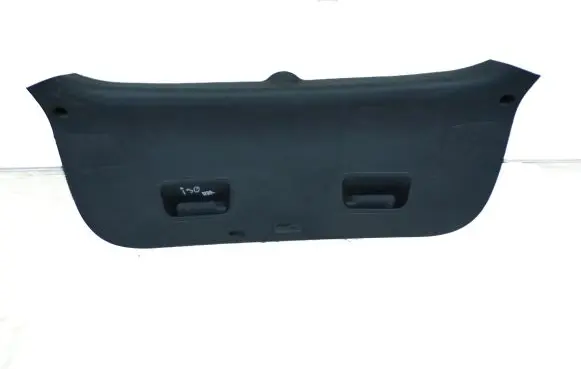 Hyundai i30 Trunk separation 81750A6200