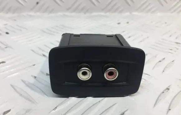 Renault Scenic III - Grand scenic III AUX in-socket connector 280230005R