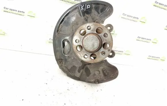 Mercedes-Benz CLS C218 X218 Front wheel hub DALISID559 2183300394 2183320701
