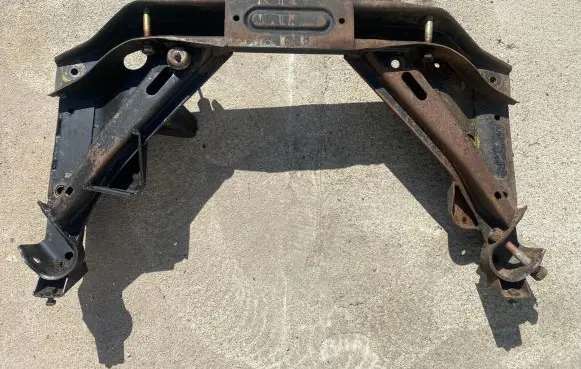 BMW 7 E23 Front subframe 31111124374