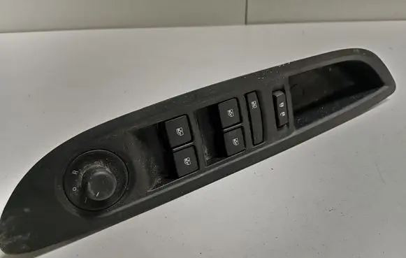 Buick Encore I Electric window control switch 95025518