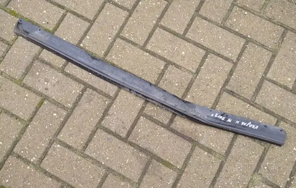 Renault Kadjar Rubber seal front door (on door) 828394FA0A