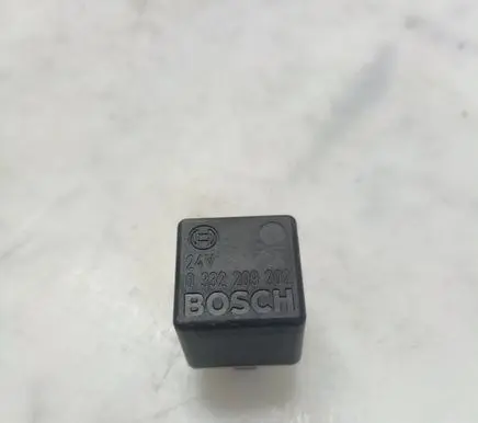 Mercedes-Benz Vario Other relay 0332209202