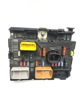 Peugeot 307 Comfort/convenience module 9661708280