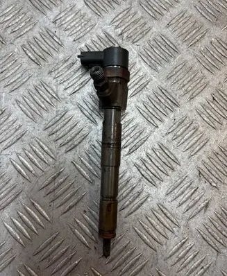 Opel Insignia A Fuel injector 0445110423