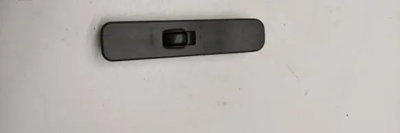 Mitsubishi Pajero Sport I Electric window control switch Mr763632