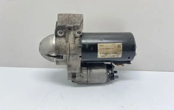 BMW X3 F25 Starter motor 8574102