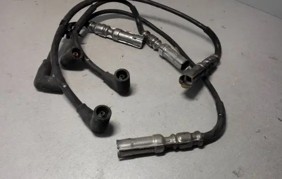 Audi A3 S3 A3 Sportback 8P Ignition plug leads 06A035255C 06A035281A