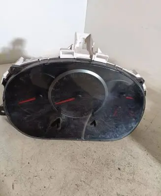 Speedometer (instrument cluster)