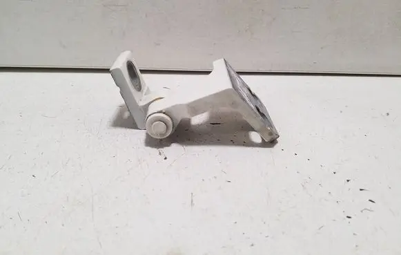Maserati Ghibli Front door lower hinge 