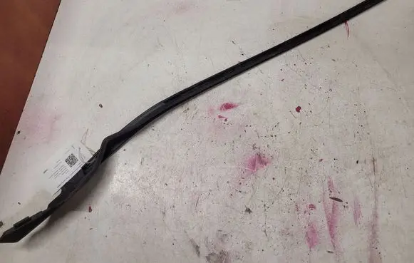 Volvo V40 Windshield trim 31378572