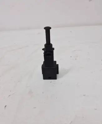 Volkswagen Polo Brake pedal sensor switch 1008900010