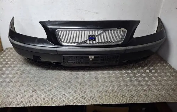Volvo V70 Front bumper