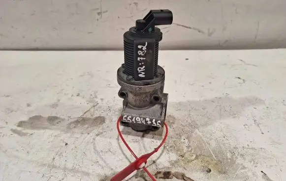 Opel Astra H EGR valve 55194735