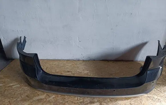 Volkswagen PASSAT B7 Rear bumper 3AF807421B