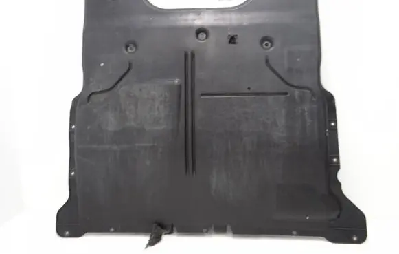 Volkswagen Taigo Engine splash shield/under tray 2Q0825236G 2Q0825236H
