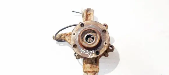 Citroen C4 I Picasso Front wheel hub