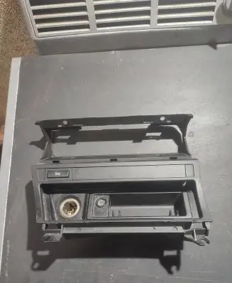 BMW 3 E46 Car ashtray 8202178 8205377 807090100