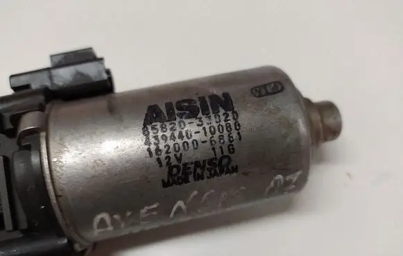Toyota Avensis T250 Seat adjustment motor 8582033020 43944010080 1620006861