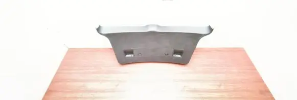 Tailgate trim