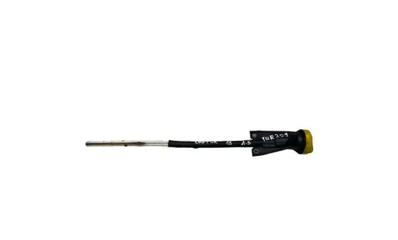 Renault Captur Oil level dip stick 8200722806