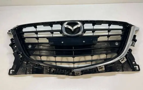 Mazda 3 III Front bumper upper radiator grill BJE150712 T25S20