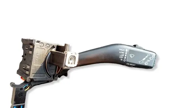 Volkswagen Tiguan Wiper control stalk 1K0953519J