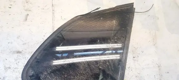 BMW 3 E90 E91 Rear side window