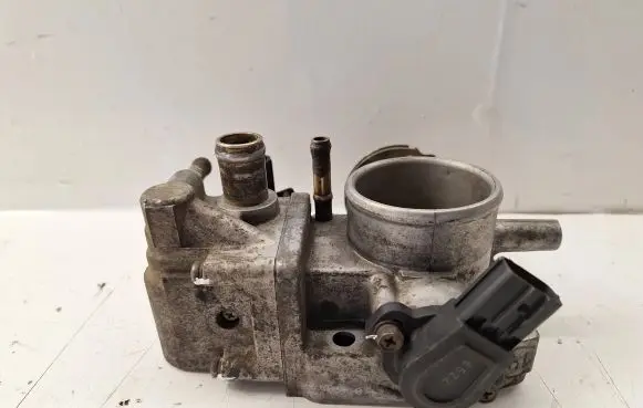 Mazda 323 Throttle valve 6522