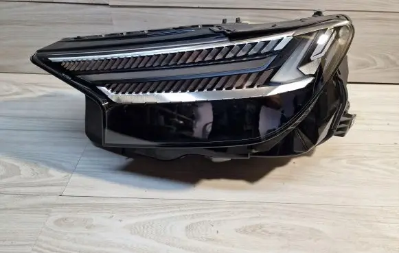 Audi Q4 Sportback e-tron Headlight/headlamp