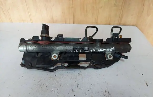Renault Laguna II Fuel main line pipe 8200396999 0445214079