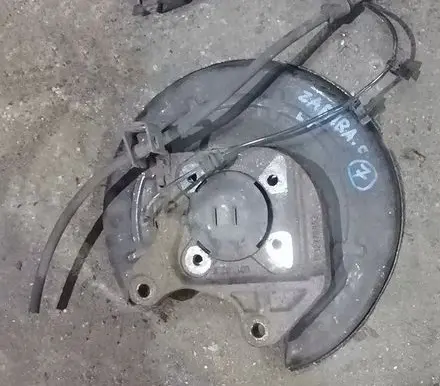Opel Zafira C Rear wheel hub spindle/knuckle 12778853