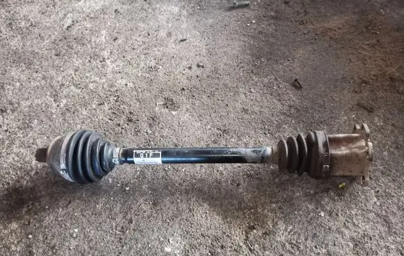 Audi A8 S8 D3 4E Front driveshaft 4E0407271P