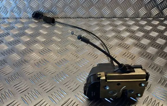Renault Espace - Grand espace IV Rear door lock 017959Z98