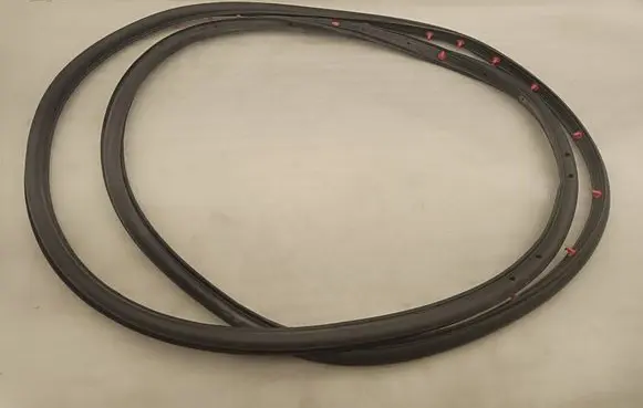 Ford Mach-E I Rubber seal rear door LJ8BR25325