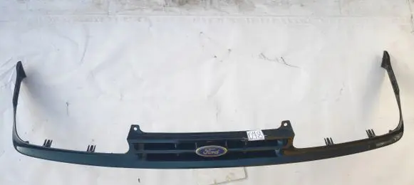 Ford Scorpio Front bumper upper radiator grill