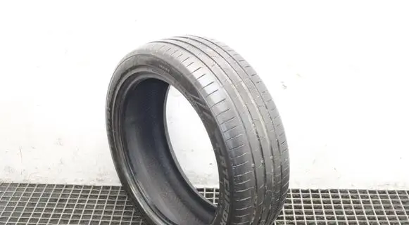 Land Rover Range Rover Evoque L538 R12 summer tire 24545ZR20