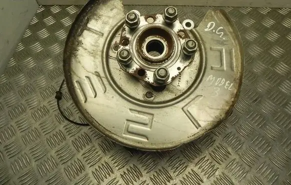 Tesla Model 3 Rear wheel hub 104441100R