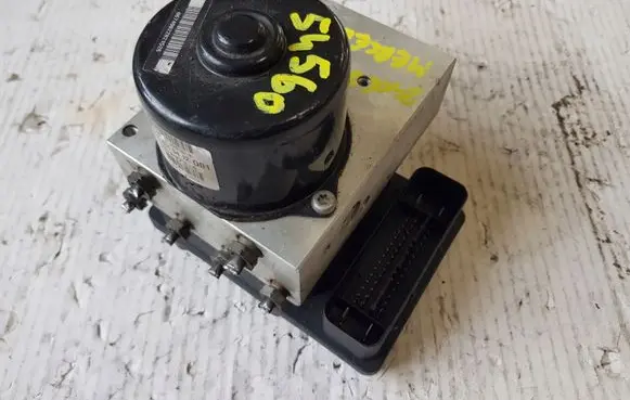Mercedes-Benz CLK A209 C209 ABS Pump 2095451432 NE54560