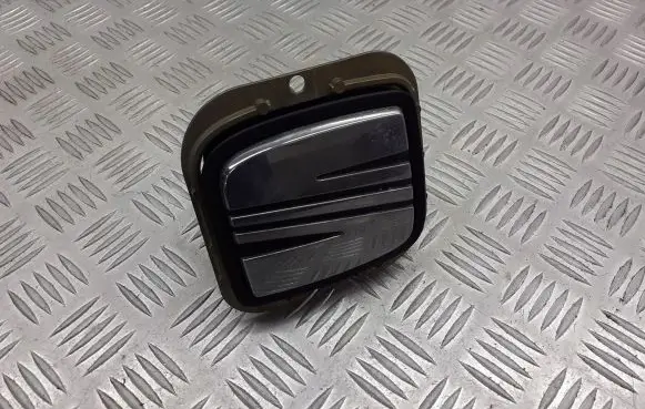 Seat Leon (1M) Tailgate opening switch 
